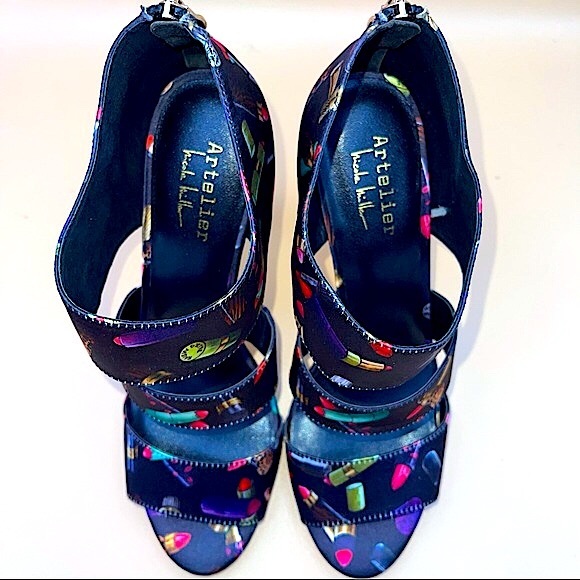 Nicole Miller~Giselle Lipstick Print Heels 💄 - Picture 4 of 10